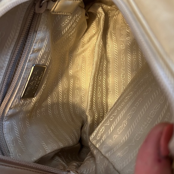 Vintage Prada - Picture 7 of 10